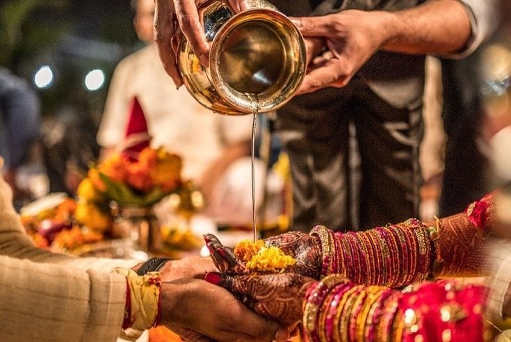 Traditional Indian wedding ceremony rituals